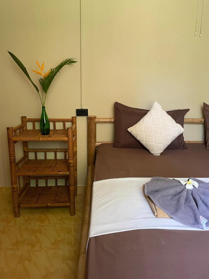 Mythai Guesthouse Chaloklum Exterior photo